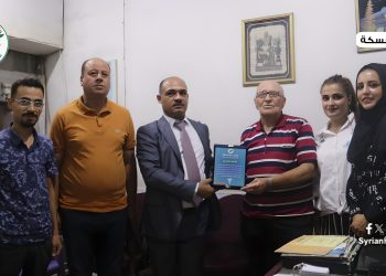 حزب الوطن السوري يطلق مبادرة ” طبيب الإنسانية ” ويكرم عدد من الأطباء والصيادلة في الحسكة