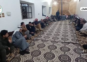 بهدف الحفاظ على السلم الأهلي.. الشيخ محمد عبود السلطان يرعى صلحاً بين أبناء عشيرة الخواتنة