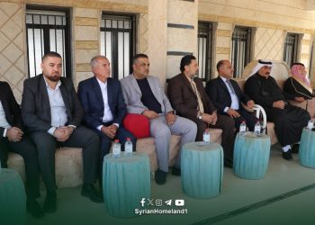 زيارة هامّة للشيخ مانع حميدي الجربا في قصر العلا