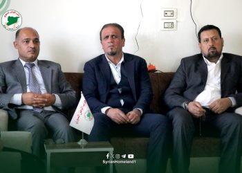 حزب الوطن السّوري يبحث عدداً من القضايا الإنسانية مع إدارة جمعيّة “سنابل الأمل الخيرية” في مبنى الأمانة العامّة بمحافظة الحسكة